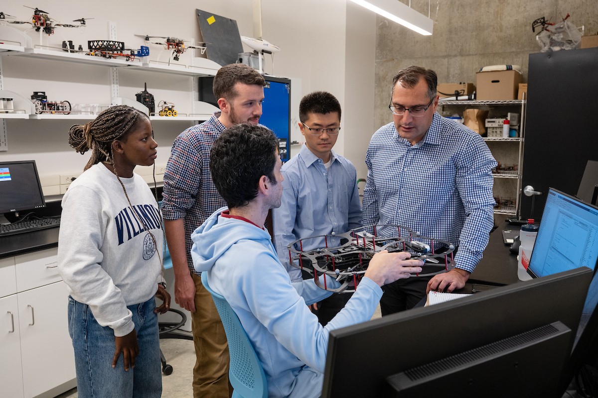 EXX161_20250923_0732