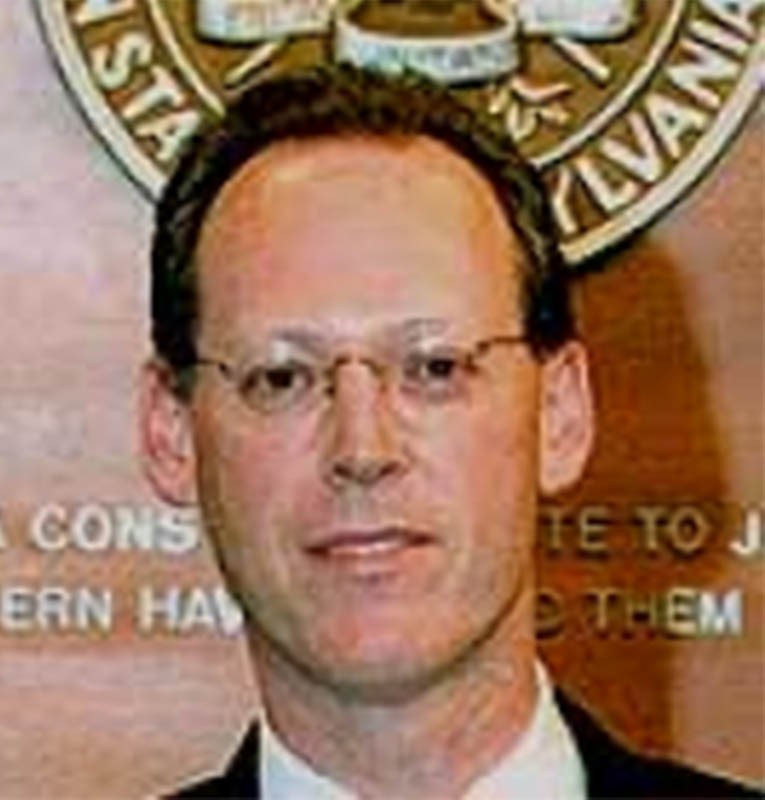 Headshot of Dr. Paul Farmer