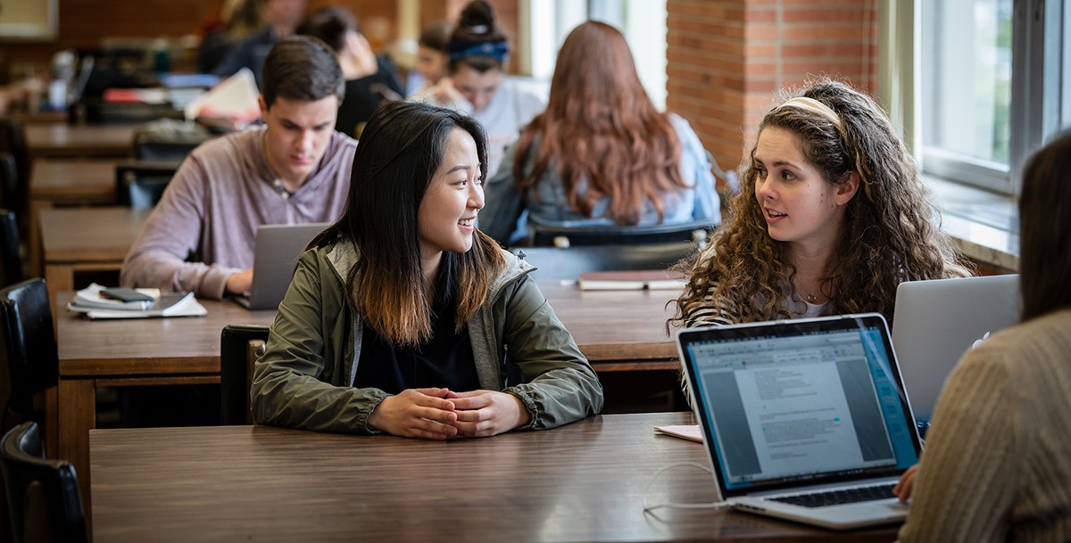 Graduate Counseling students engaged in group discussion