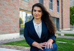 Dr. Angela Durante Dr. Angela Durante